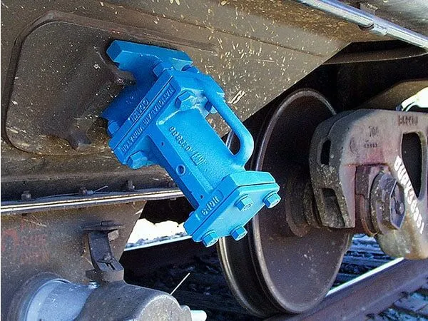 Hopper Car Portable (HCP) Railcar Vibrator