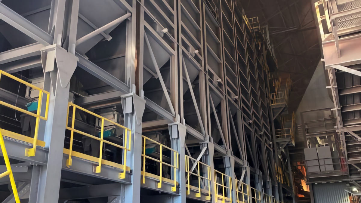 Conveyors Alloy Storage Bin for alloy batching system