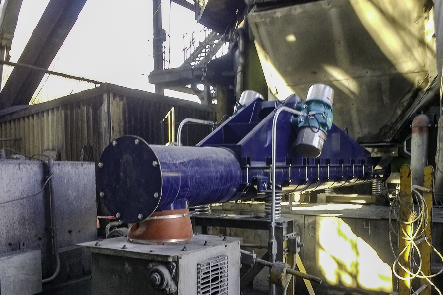 Vibratory Tube Feeder for Cement Plant Vibratory Tube Feeder for Cement Plant